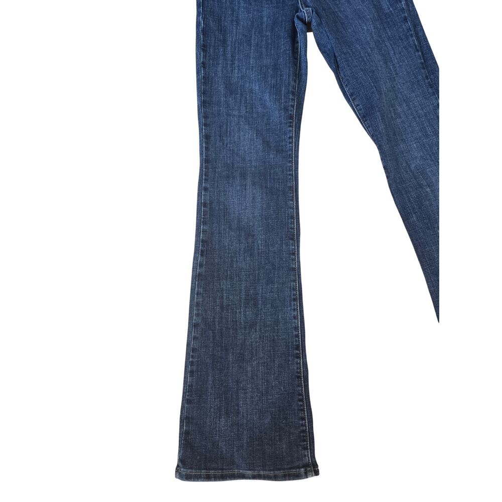 Levi's 725 High Rise Bootcut Jeans Medium Wash Denim Size 26 - Picture 6 of 7